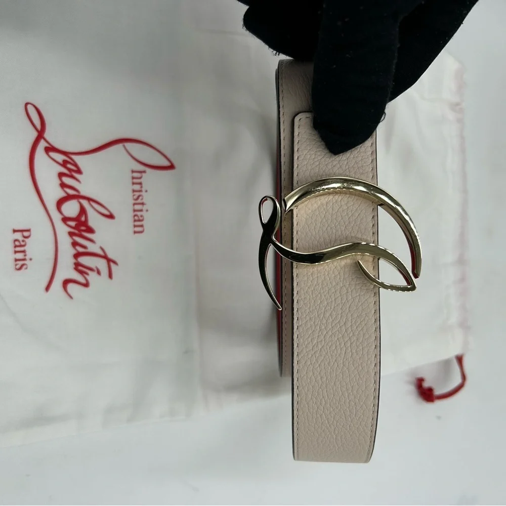 Women's Christian Louboutin CL logo belt size 85 cm/34 inches made in Italy